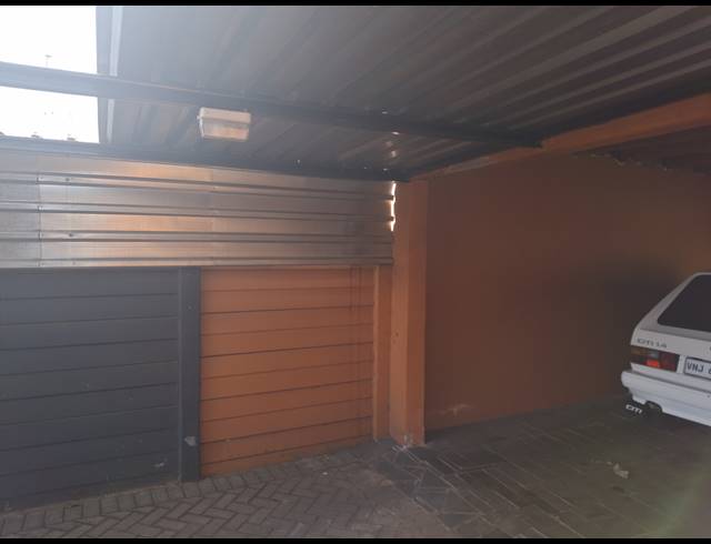 3 BEDROOM FREEHOLD FOR SALE IN SKY CITY